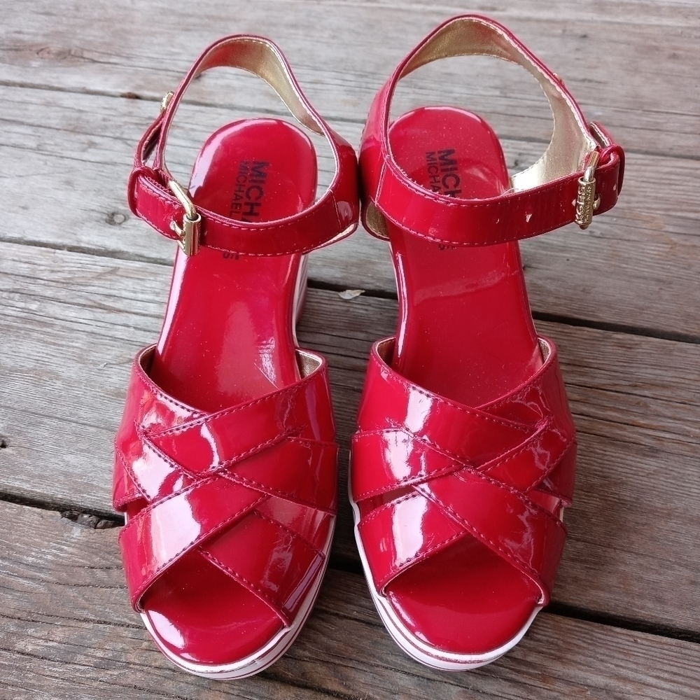 Michael Kors women's red violet patent leather wed